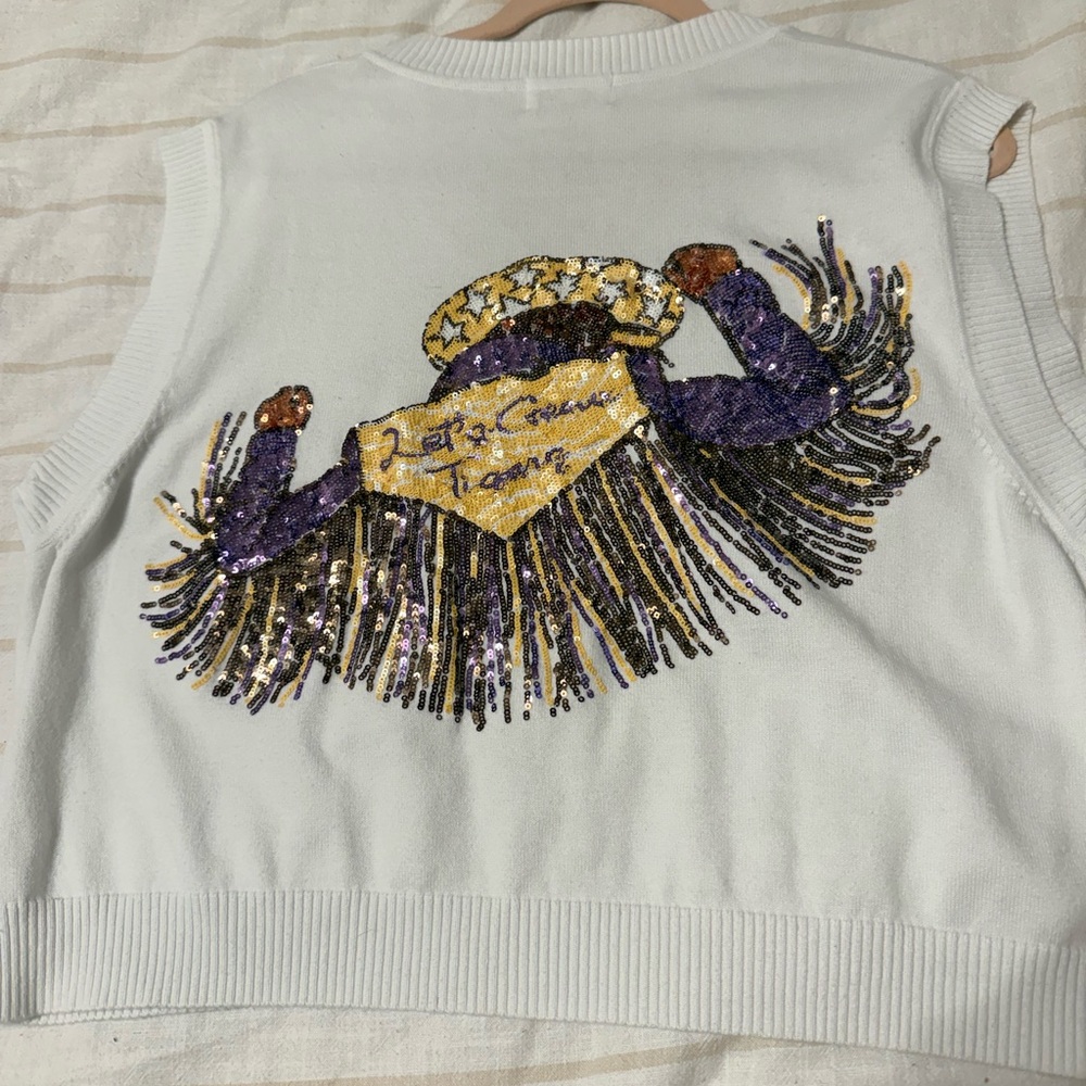 Meet me in Baton Rouge sequin top